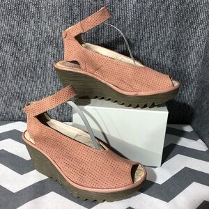 FLY London Wedges